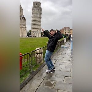 Meet your Posher, Eric